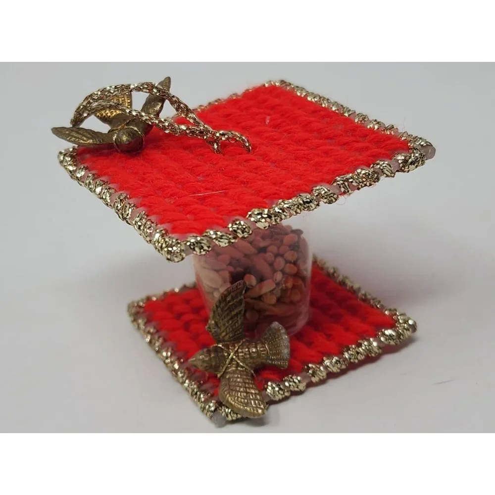 Vintage Handmade Christmas Ornament Crocheted Plastic Bird‎ Feeder